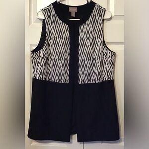 Chico’s sleeveless tunic jacket. Size 1(Small)